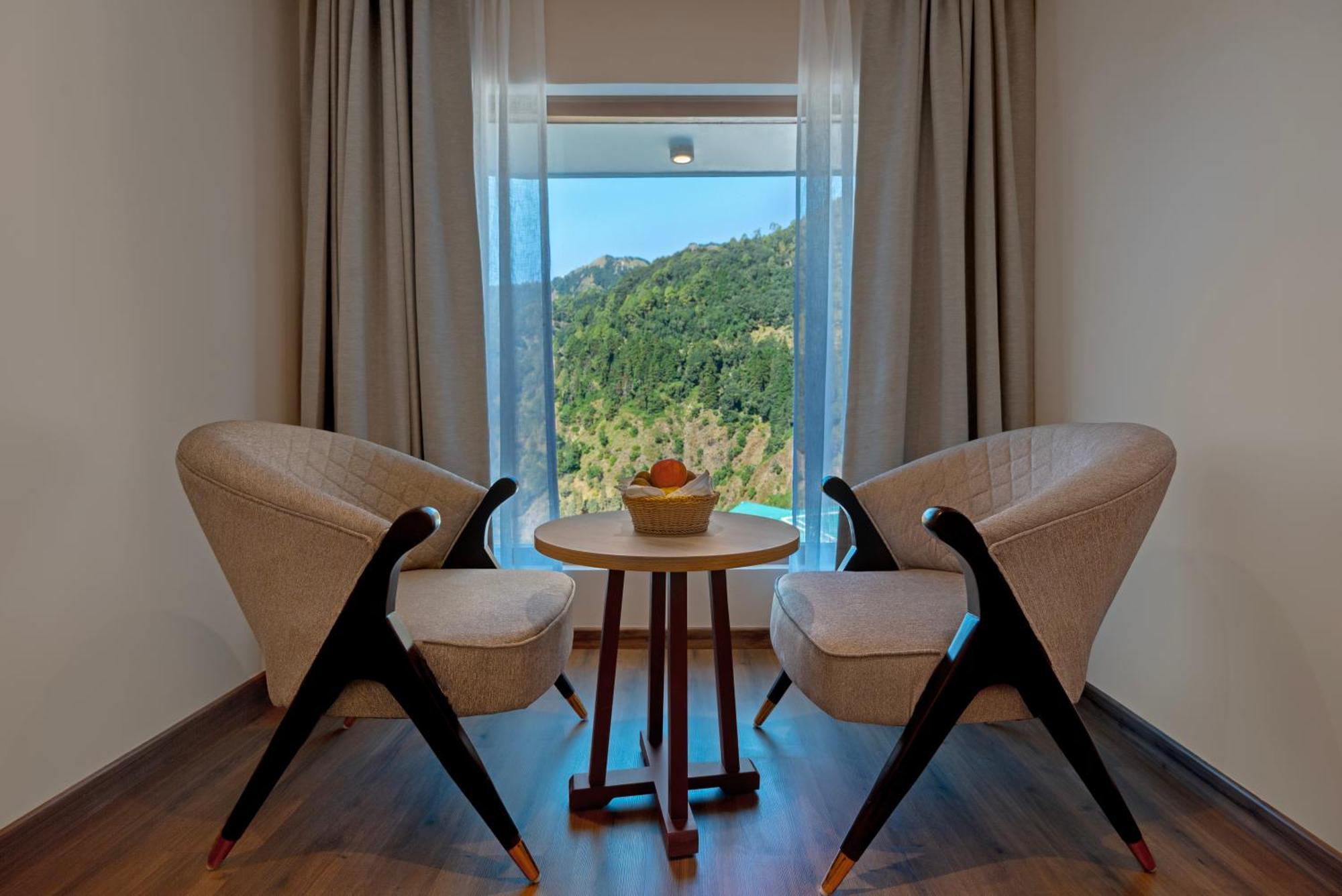 Sterling Nainital Hotel Екстериор снимка